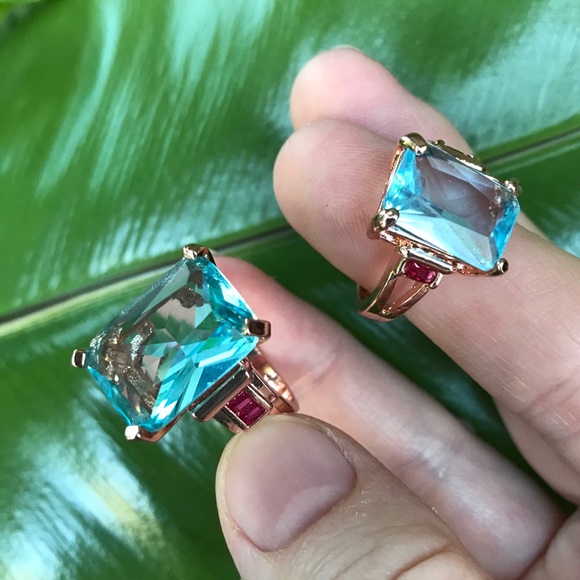 ⭐️Rose gold Topaz and ruby ring - Picture 5 of 5